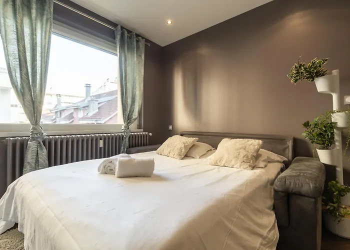 Ecrin Lägenhet Annecy